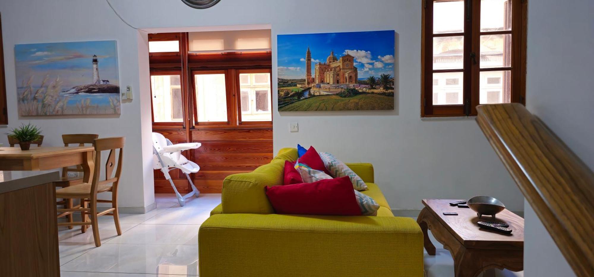 3 Floors Villa On Promenade 4 Bedrooms 3 Bathrooms Sliema Eksteriør billede