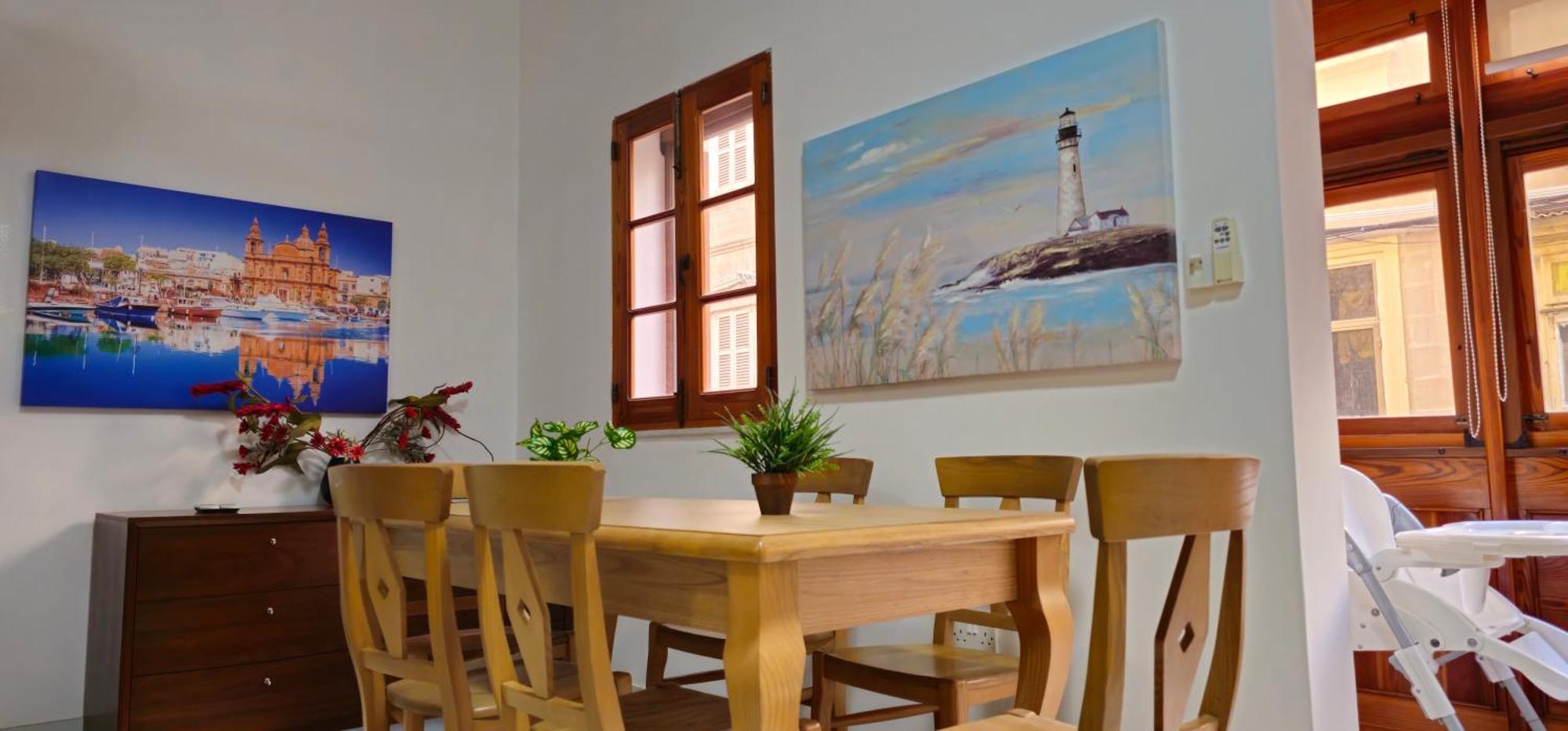 3 Floors Villa On Promenade 4 Bedrooms 3 Bathrooms Sliema Eksteriør billede
