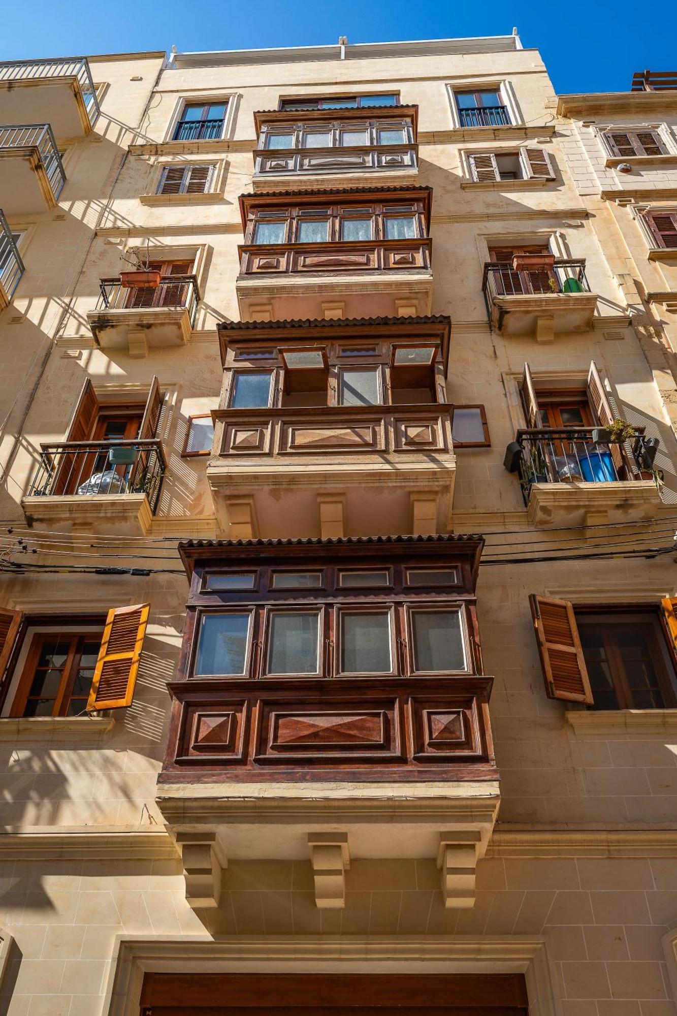 3 Floors Villa On Promenade 4 Bedrooms 3 Bathrooms Sliema Eksteriør billede